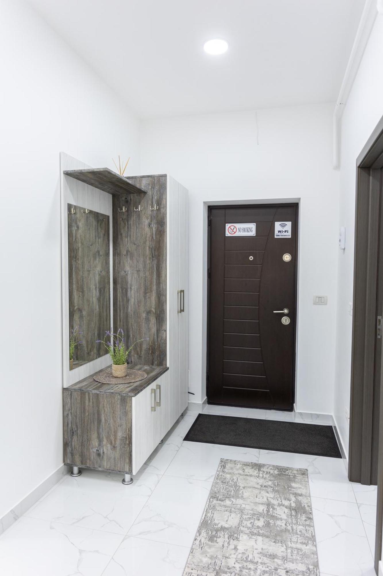 Astar Apartments - Extra Large Rădăuţi Esterno foto