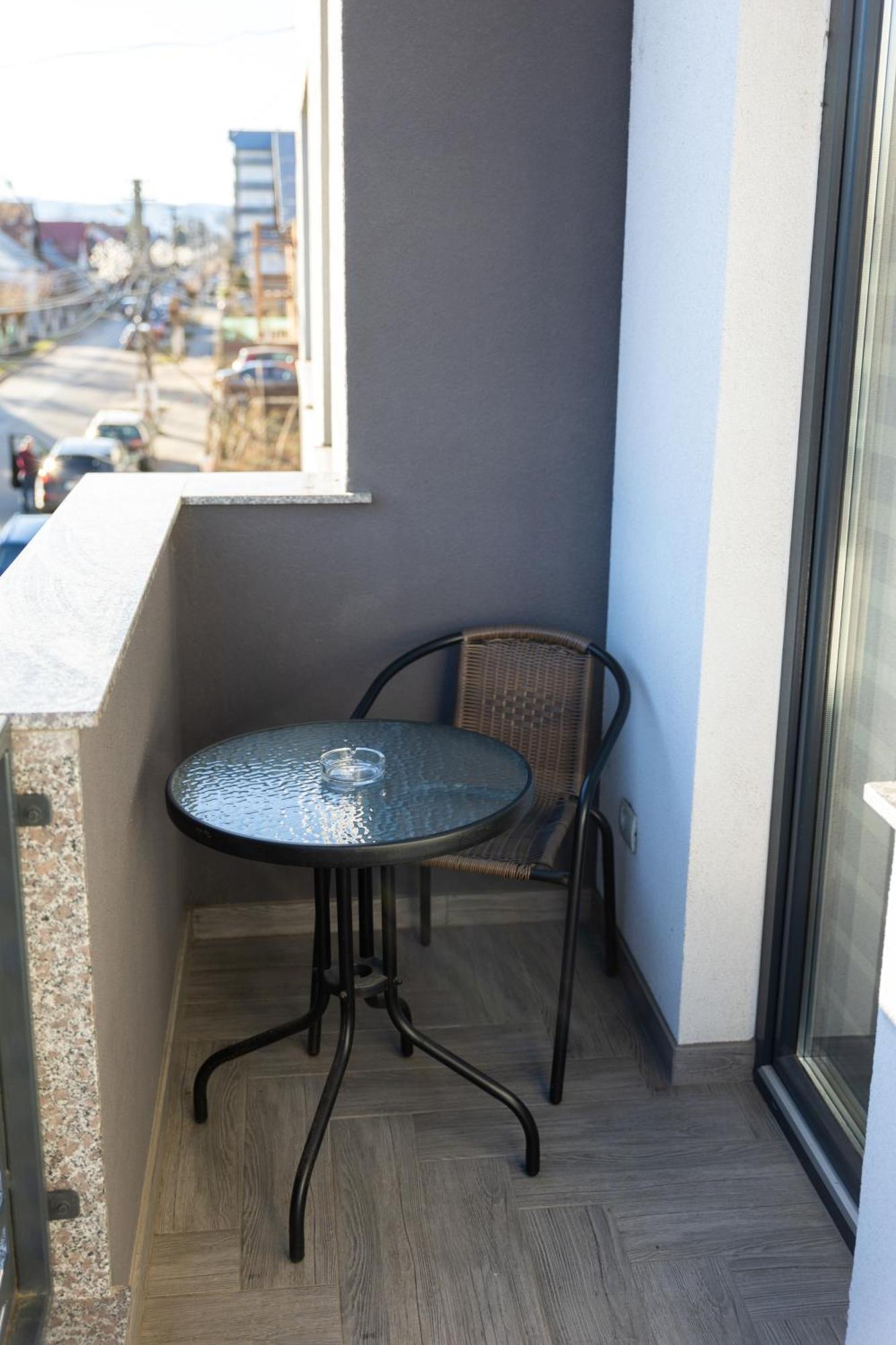 Astar Apartments - Extra Large Rădăuţi Esterno foto